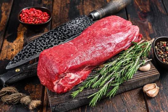Beef Fillet Steak (whole or sliced)